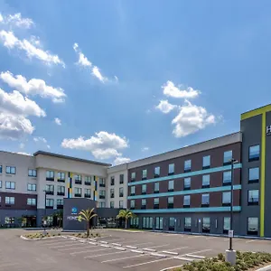 Tru By Hilton Airport Medical Center Hotel